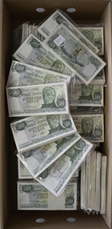 Argentina: Huge box with 52 bundles 500 Pesos ND(1977-82), P.303in UNC condition...