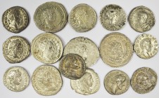 Antike: Römische Kaiserzeit: Lot 16 Stück, AR Antoniniane und AR Denare, meist sehr schön.
 [differenzbesteuert]