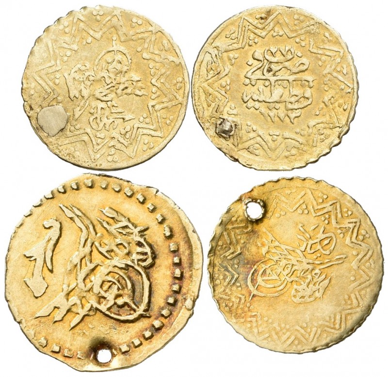 Islamische Münzen: Lot 3 islamische Kleingold-Münzen, unbestimmt und ungeprüft, ...