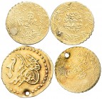 Islamische Münzen: Lot 3 islamische Kleingold-Münzen, unbestimmt und ungeprüft, gelocht bzw. gestopftes Loch. Gekauft wie gesehen, keine Reklamation m...