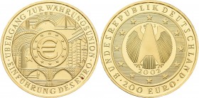 Deutschland: 200 Euro 2002 J (Hamburg), Währungsunion, Jaeger 494, in Originalkapsel und Etui, mit Zertifikat. 1 OZ (31,1 g) 999/1000 Gold. Kleiner Ro...