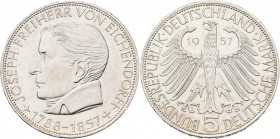 Bundesrepublik Deutschland 1948-2001: 5 DM 1957 J, Freiherr von Eichendorff, Jaeger 391. Feine Kratzer, fast vorzüglich.
 [differenzbesteuert]