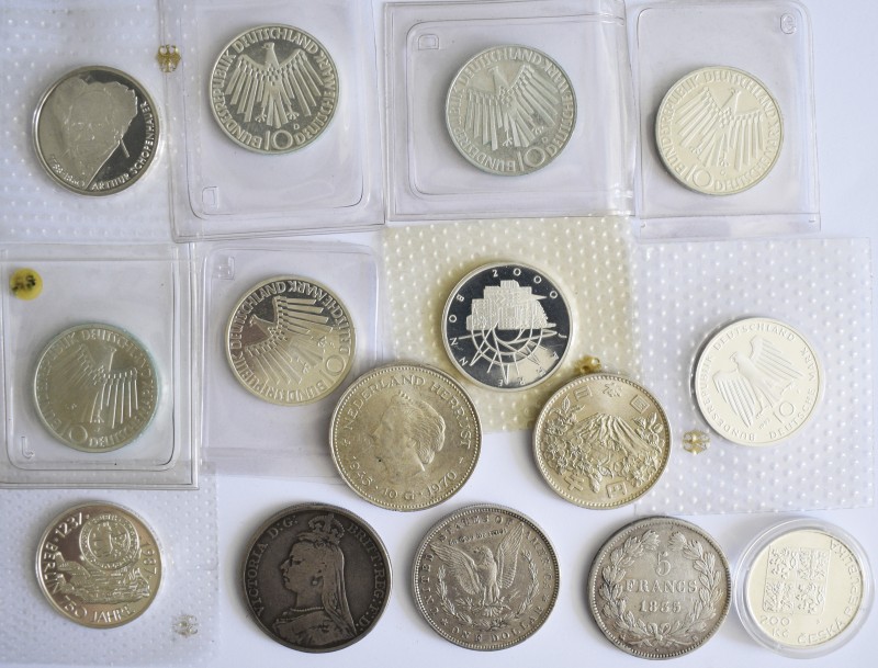 Alle Welt: Kleines Lot diverse Silbermünzen, dabei: 9 x 10 DM, USA 1 Dollar 1880...