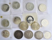 Alle Welt: Kleines Lot diverse Silbermünzen, dabei: 9 x 10 DM, USA 1 Dollar 1880, Frankreich 5 FRF 1835, Großbritannien 1 Crown 1892, Niederlande 10 G...