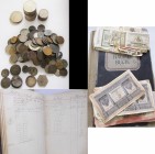 Alle Welt: Ein Stück Zeitgeschichte: Handvoll alter Münzen, überwiegend Ende 19. und Anfang 20. Jhd., dabei auch ein paar DM Münzen, ein paar alte Ban...