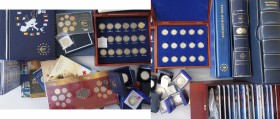 Euromünzen: Ein Karton mit Euro-Sätzen, Prestige Sätzen, Nationalen Gedenkmünzen (überwiegend aus Silber), 2 Euro Münzen, Numisbriefe etc.... Sehr vie...