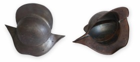 Varia, Sonstiges: Metall-Helm im Stile eines sog. ”Morion Helm”, Anfertigung des 20. Jhd.
 [differenzbesteuert]