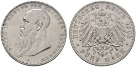 Silbermünzen des Kaiserreiches
Sachsen-Meiningen
Georg II. 1866-1915. 5 Mark 1908 D. Bart berührt Perlkreis nicht. J. 153b.
sehr schön-vorzüglich...