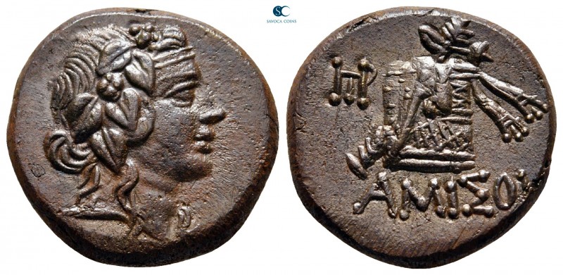 Pontos. Amisos. Time of Mithradates VI Eupator 100-95 BC. 
Bronze Æ

21 mm, 8...