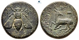 Ionia. Ephesos  390-300 BC. BOIΩΤΟΣ (Boiotos), magistrate. Bronze Æ