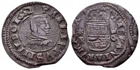 Felipe IV (1621-1665). 16 maravedís. 1662. Coruña. R. (Cal 2008-1299). (Jarabo-Sanahuja-no cita esta variante). Ae. 4,49 g. Fecha en anverso. Variante...