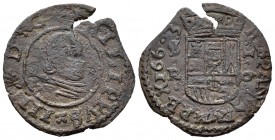 Felipe IV (1621-1665). 16 maravedís. 1663 (punto entre el 6 y el 3). Sevilla. R. (Cal-497 variante). (Jarabo-Sanahuja-no cita). Ae. 3,12 g. Jarabo-San...