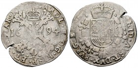 Carlos II (1665-1700). 1/2 patagón. 1694. Amberes. (Vanhoudt-699 AN). Ag. 13,79 g. Muy escasa. MBC-. Est...250,00. /// ENGLISH: Charles II (1665-1700)...
