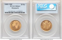 Frederick VIII gold 20 Kroner 1909 (h)-VBP MS64+ PCGS, Copenhagen mint, KM810. Lightly toned in sunflower-gold and undeniably on the cusp of gem condi...