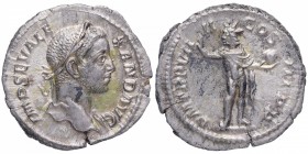 230 dC. Marco Aurelio Severo Alejandro (222-235 dC). Roma. Denario . RIC IV Severus Alexander 102a. Ag. 2,26 g. IMP SEV ALE – XAND AVG: Busto de Sever...