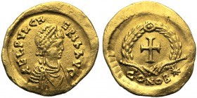 Aelia Pulcheria (Marcianus, 450-457), Tremissis, Constantinopolis, c. AD 450-453 AV (g 1,48 mm 15 h 11) AEL PVLCH - ERIA AVG, diademed and draped bust...