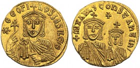 Theophilus (829-842), Solidus, Constantinople, AD 831-840 AV (g 4,40 mm 19 h 6) * ΘEOFILOS bASILE’Θ, bust facing, with short beard, wearing crown and ...