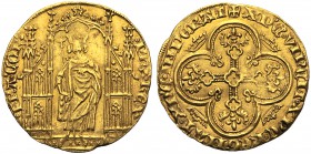 France, Philp VI de Valois (1328-1350), Ecu d'Or non-daté, 1328 AV (g 4,18 mm 25 h 9) King standing facing within Gothic church, Rv Floreal cross with...