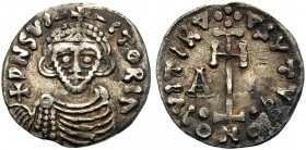 Italy, Benevento, Arechi II (758-787), Tremisse, 765-774 d.C. AV (g 1,12 mm 15 h 6) DNSVI CTORIA, coronated bust facing, RV. VITIRV VGVTV, CROSS, at l...