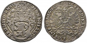 Braunschweig
Taler 1624. Behelmter Schild mit dem Braunschweiger Löwen, darüber als Helmzier kleiner Rundschild mit nach links schreitendem Löwen / G...