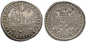 Frankfurt/Main
1/2 Taler 1694. Stadtansicht von Westen, darüber ein von zwei schwebenden Engeln getragener Schild mit dem gekrönten Frankfurter Adler...