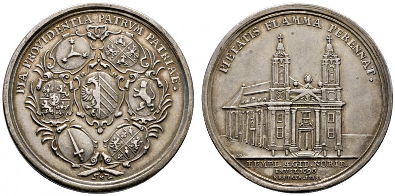 Nürnberg
Silbermedaille 1718 von M. Brunner, auf der Renovierung der St. Egidie...