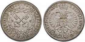 Regensburg
Taler 1694. Stempel von P.H. Müller. Stadtschlüssel in Barockkartusche, oben Engelsköpfchen / Gekrönter Doppeladler mit österreichischem B...
