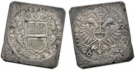 Ulm
Guldenklippe 1704. Engelkopf über Stadtwappen / Gekrönter, nimbierter Doppeladler mit dem Reichs­apfel auf der Brust. Mit einfachen Punkten als R...