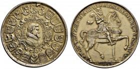 SACHSEN - Albertinische Linie, im Besitz der Kurwürde ab 1547
Vergoldete Silbermedaille 1619 von Chr. Maler (Nürnberg). In einem ovalen Medaillon das...