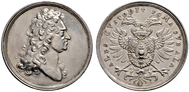PFALZ-BAYERN
Silbermedaille 1711 von G. Hautsch (Nürnberg). Ähnlich wie vorher,...