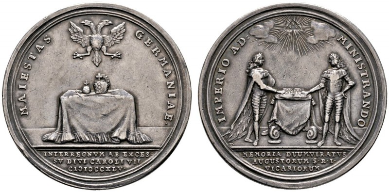PFALZ-BAYERN
Silbermedaille 1745 von A. Vestner (Nürnberg). Auf einem tuchbedec...