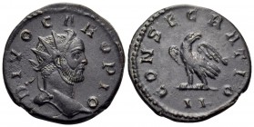Divus Carus, died in 283. Antoninianus (Bronze, 20.5 mm, 4.44 g, 1 h), struck under Carinus and Numerian, Lugdunum, 284. DIVO CARO PIO Radiate head of...