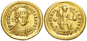 Theodosius II, 402-450. Solidus (Gold, 21 mm, 4.42 g, 6 h), Constantinople, circa 408-430. D N THEODO-SIVS P F AVG Helmeted, diademed and cuirassed bu...
