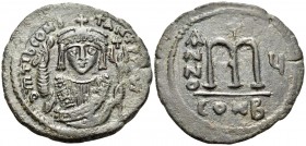 Tiberius II Constantine, 578-582. Follis (Bronze, 37 mm, 16.61 g, 6 h), Constantinople, 2nd officina, RY 5 (578/9). m TIb CONSTANT P P AVI Crowned bus...