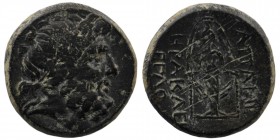 Phrygia. Apameia. 2nd-1st century BC. AE
Laureate head of Zeus to right/Cult statue of Artemis Anaïtis facing.
9,20 gr. 21 mm