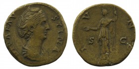 Faustina I. 161-176 AD. Rome. AE Bronze.Sestertius
DIVA FAVSTINA; Bust of Faustina I, draped, right, hair elaborately waved and coiled in bands across...