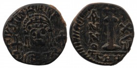 Maurice Tiberius. 582-602. AE decanummium Antioch mint
4,52 gr. 19 mm