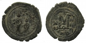 Heraclius with Heraclius Constantine AD 610-641. Nikomedia AE Follis
12,03 gr. 35 mm