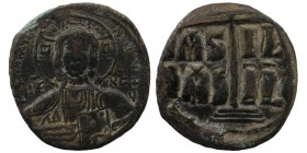 Anonymous (attributed to Romanus III). ca. 1028-1034. AE follis
9,98 gr. 27 mm