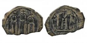 Time of the Rashidun. Pseudo-Byzantine types. Fals 637-643 AD. Uncertain Mint Cyprus! AE
7,58 gr. 27 mm