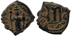 ARAB-BYZANTINE. Early Caliphate (636-660). Ae Fals. Imitative coinage
5,60 gr. 23 mm