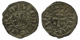 CILICIAN ARMENIA. Royal. Hetoum II, 1289-1293 BI Denier 
Crowned facing bust; 
Rev: Patriarchal cross, star and crescent below. 
0,69 gr. 18 mm