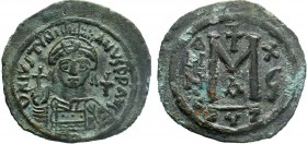 Justinian I. 527-565. AE follis
Condition: Very Fine

Weight: 19.00 gr 
Diameter: 40 mm