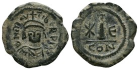 Maurice Tiberius. 582-602. AE half follis 
Condition: Very Fine

Weight: 4.00 gr 
Diameter: 22 mm