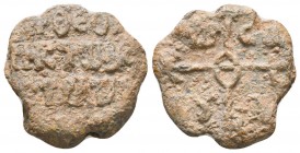 Byzantine lead seal of Theophylaktos strategos
(8th cent.)
Obv.: Invocative cruciform monogram inscribed in the corners, ΘΕΟΤΟΚΕ ΒΟΗΘΕΙ ΤΩ CΩ ΔΟΥΛΩ (M...