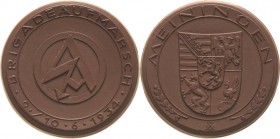 Drittes Reich
 Braune Porzellanmedaille 1934 (Meißen) Standartenaufmarsch Meiningen. SA Emblem / Wappen. 37 mm Scheuch 1847 a Prägefrisch