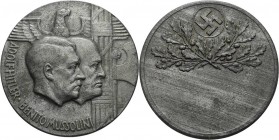 Drittes Reich
 Zinkmedaille o.J. (B.H. Mayer) Hitler und Mussolini. Beider Köpfe nebeneinander nach rechts, im Hintergrund Reichsadler und Fasces / H...