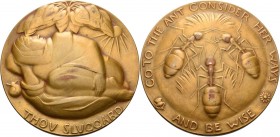 Coux, Janet de 1904-2000 Bronzegussmedaille 1942. Go to the Ant, Consider her Ways and be Wise - Serienmedaille "The Society of Medalists". Schlafende...