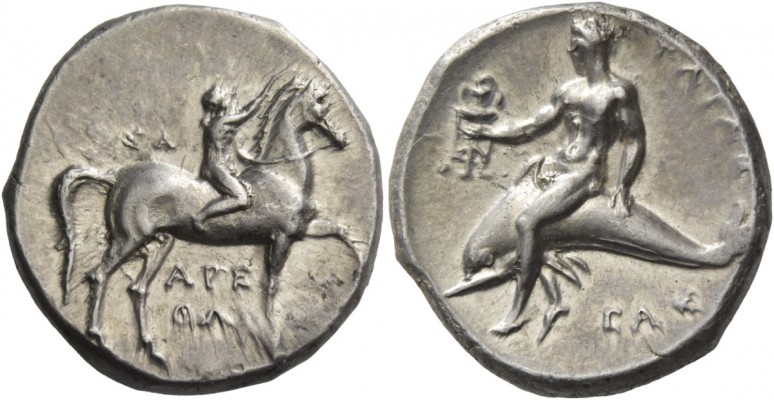 Calabria, Tarentum. Nomos circa 302-280 BC, AR 7.88 g. Boy rider r., crowning hi...