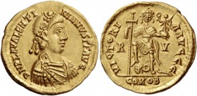 Valentinian III, 425 – 455. Solidus, Ravenna circa 430-445, AV 4.48 g. D N PLA VALENTI – NIANVS P F AVG Rosette-diademed, draped and cuirassed bust r....